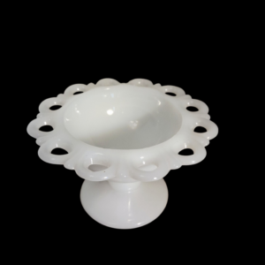 anchor hocking valgest klaasist (piimklaas) jalaga kompotikauss või magustoidupokaal