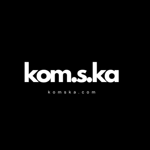 komska logo must