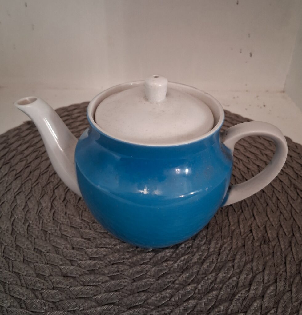 proletarii sinine teekann